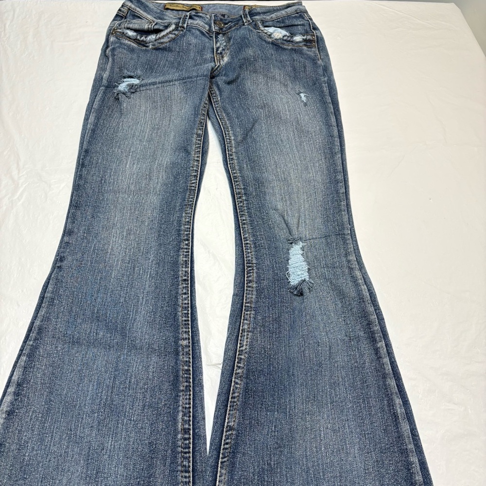 Vanilla Star Flare Distressed Jeans Women’s 7 - Picture 4 of 11